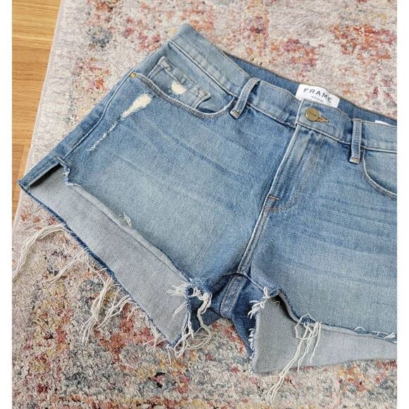 Frame Le Cutoff Denim Shorts 26 - Picture 5 of 9